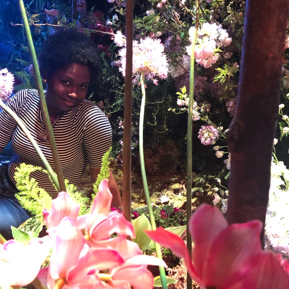 Meet your Posher, Taja
